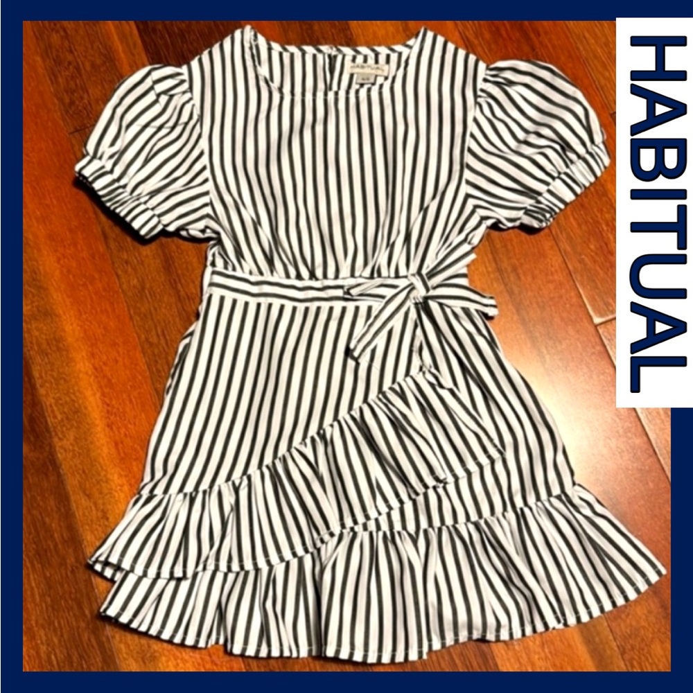 NWOT HABITUAL NAVY WHITE STRIPPED DRESS SIZE TODDLER 4/5 - Picture 2 of 11